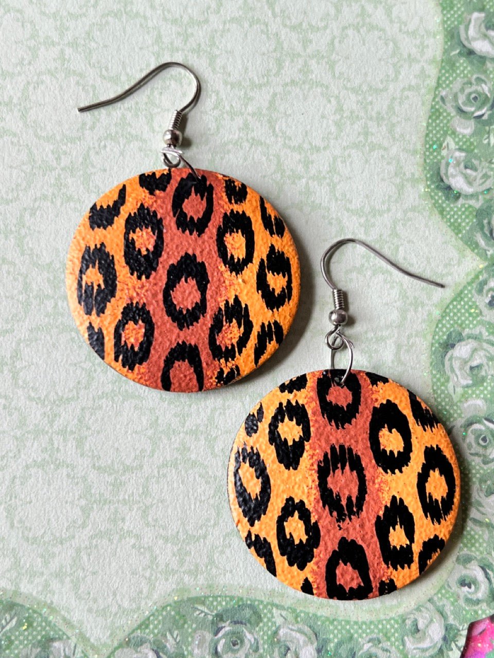 Holzohrringe Leo Braun - FROLLEIN KÄTHE Shop