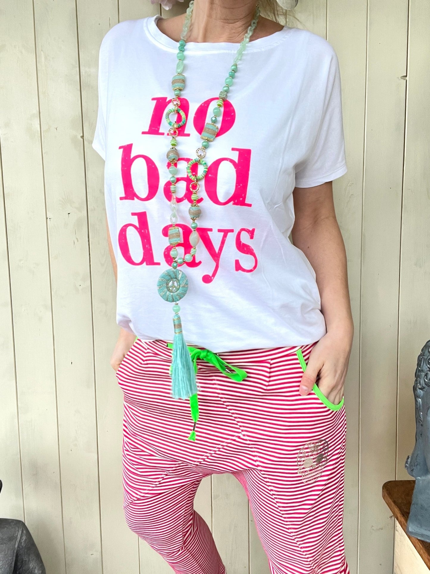 Kette Love and Peace Hellblau - FROLLEIN KÄTHE Shop