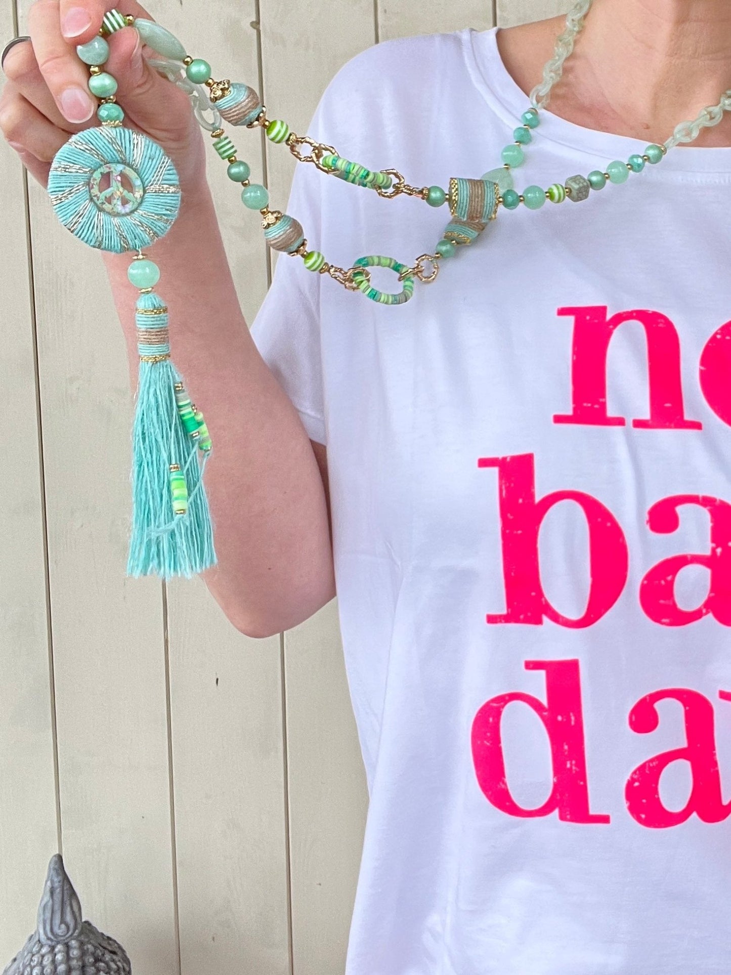 Kette Love and Peace Hellblau - FROLLEIN KÄTHE Shop