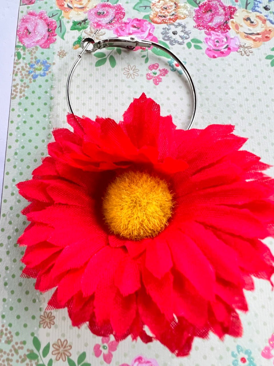 Ohrhänger Blütenzeit Creolen mit Blüte Rot - FROLLEIN KÄTHE Shop
