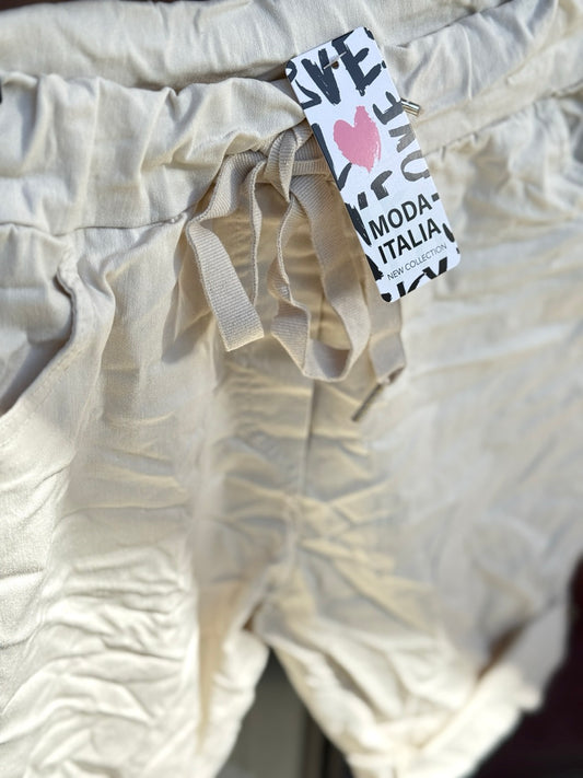 Jogpants Short Nice Style Cream