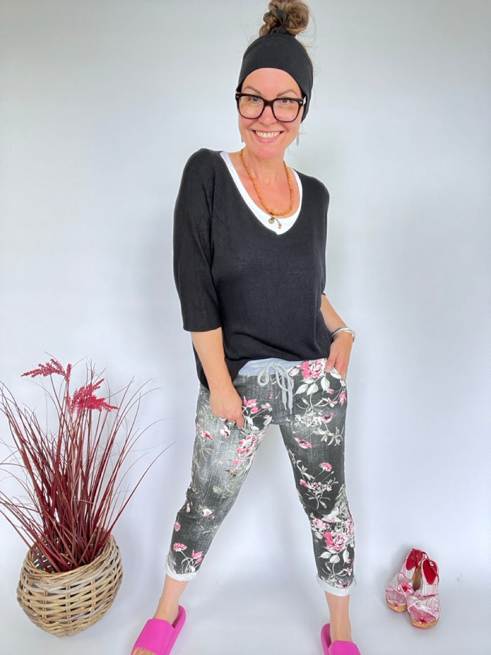 Jogpants Blumenpower Grau