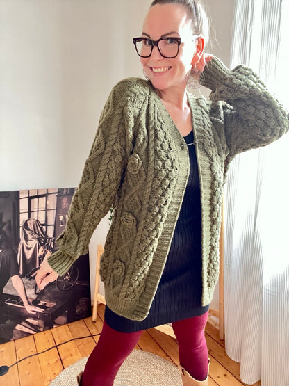 Strickjacke Blütezeit Olive Grün