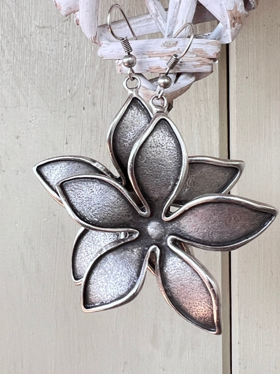 Ohrhänger Blüten Silberfarben aus Zamak