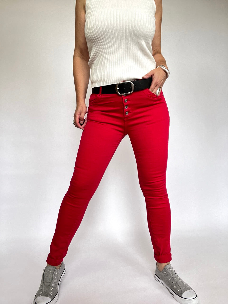 Hose Jeans Fünfknopf Rot