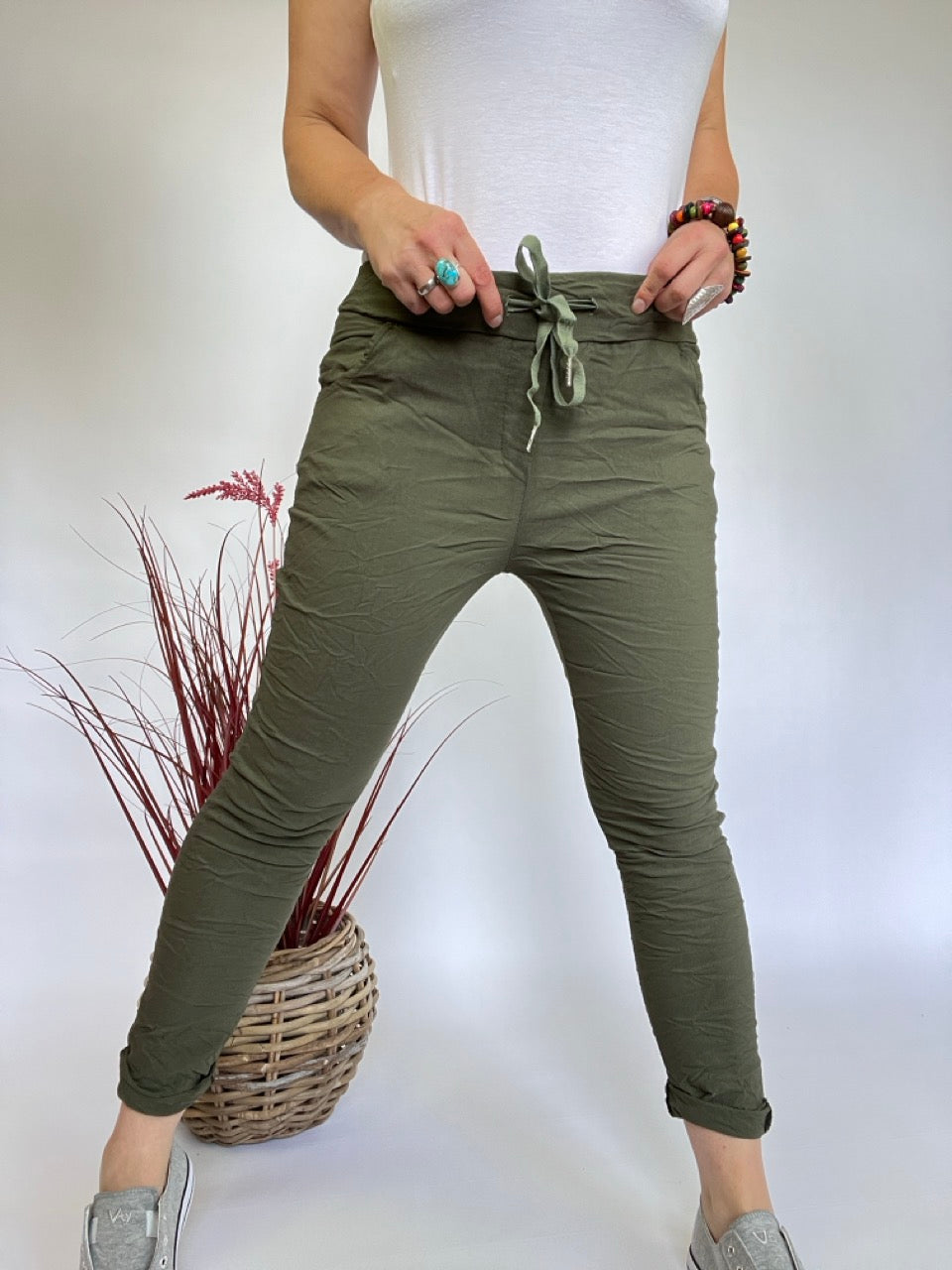 Jogpants Nice Style Olive Grün