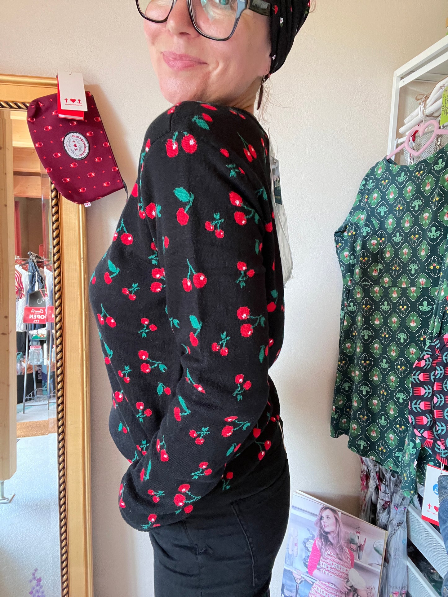 Pulli Lizzy Schwarz
