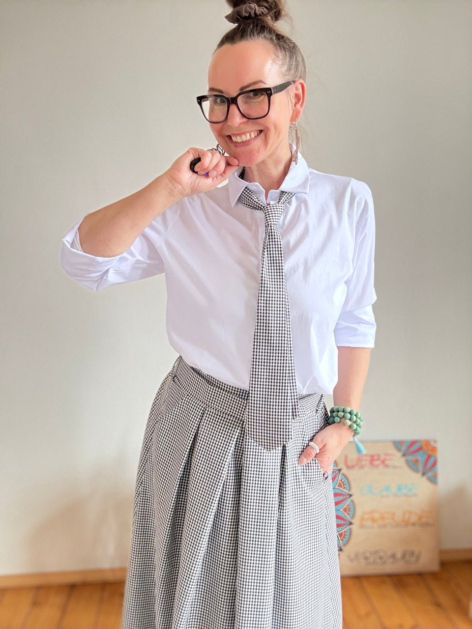 Bluse Gretchen Weiß mit Schlips - FROLLEIN KÄTHE Shop