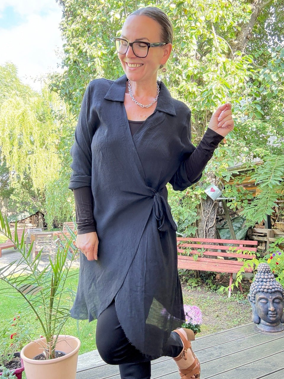 Bluse Vicki Schwarz - FROLLEIN KÄTHE Shop