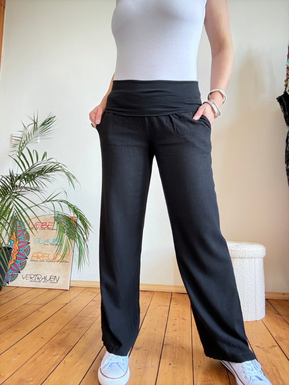 Hose Leinen Glück Schwarz - FROLLEIN KÄTHE Shop