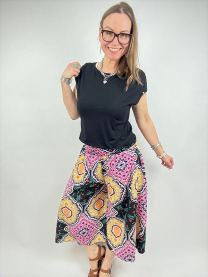 Hose Mira Culotte Schwarz Bunt - FROLLEIN KÄTHE Shop