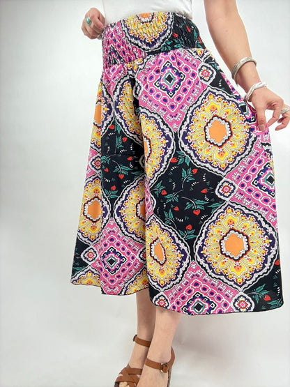 Hose Mira Culotte Schwarz Bunt - FROLLEIN KÄTHE Shop