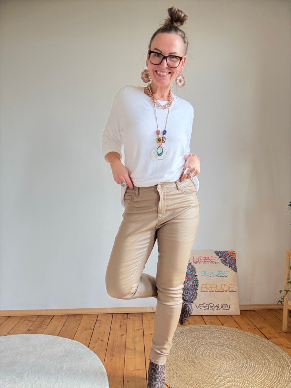 Hose Push up Lederimitat Milchkaffee - FROLLEIN KÄTHE Shop