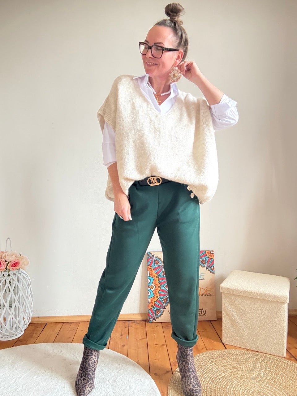 Hose Taja Tannengrün mit Gürtel - FROLLEIN KÄTHE Shop