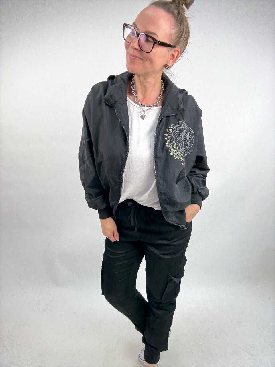 Jacke Edelmädel Blume des Lebens 2 Farben - FROLLEIN KÄTHE Shop