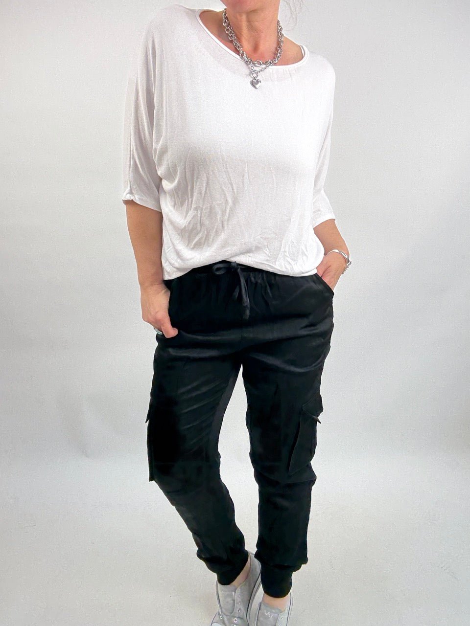 Jogpants Caro Cargo Schwarz - FROLLEIN KÄTHE Shop