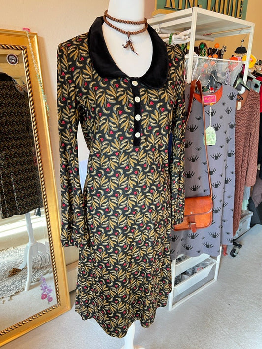 Kleid Bakery Ladies Schwarz - FROLLEIN KÄTHE Shop