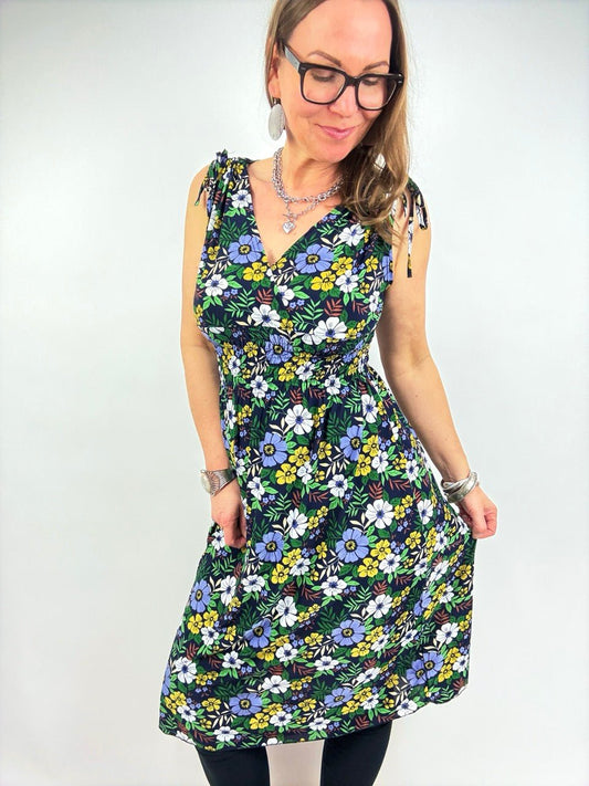 Kleid Liora Schwarz - FROLLEIN KÄTHE Shop