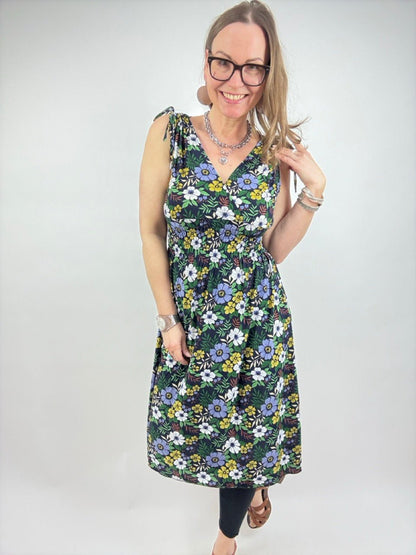 Kleid Liora Schwarz - FROLLEIN KÄTHE Shop