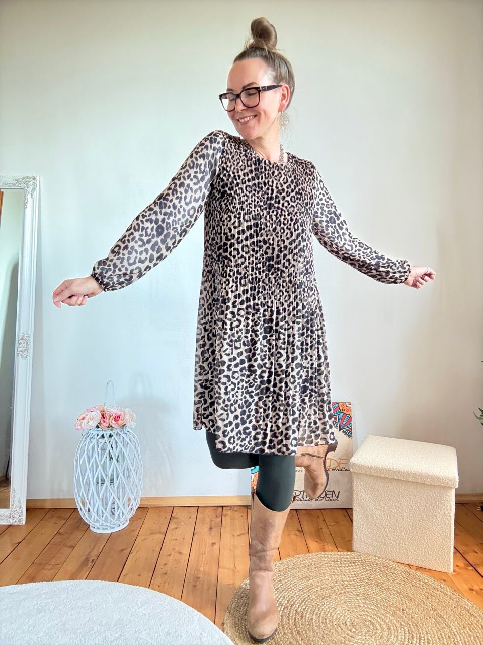 Kleid Swing Swing Leo - FROLLEIN KÄTHE Shop