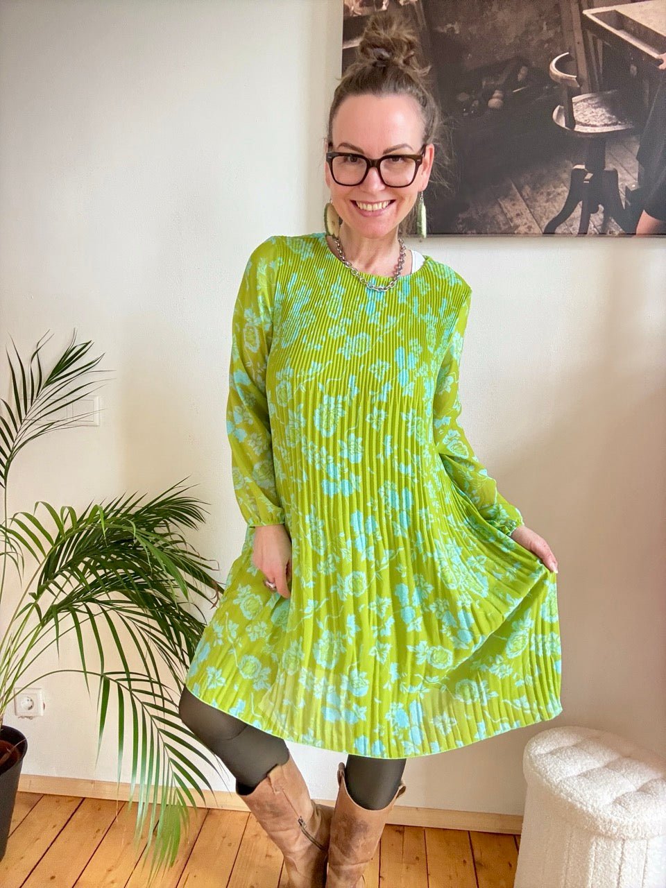 Kleid Swing Swing Lindgrün NEU! - FROLLEIN KÄTHE Shop