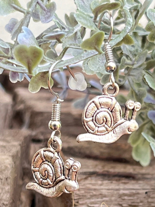 Ohrhänger Schnecke Silberfarben aus Zamak - FROLLEIN KÄTHE Shop