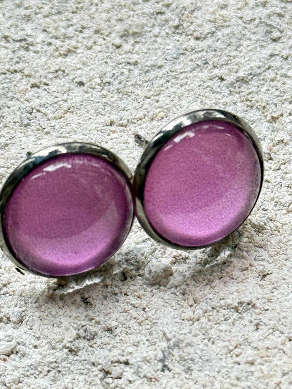 Ohrstecker Edelstahl Kiki Magenta Uni 12mm - FROLLEIN KÄTHE Shop