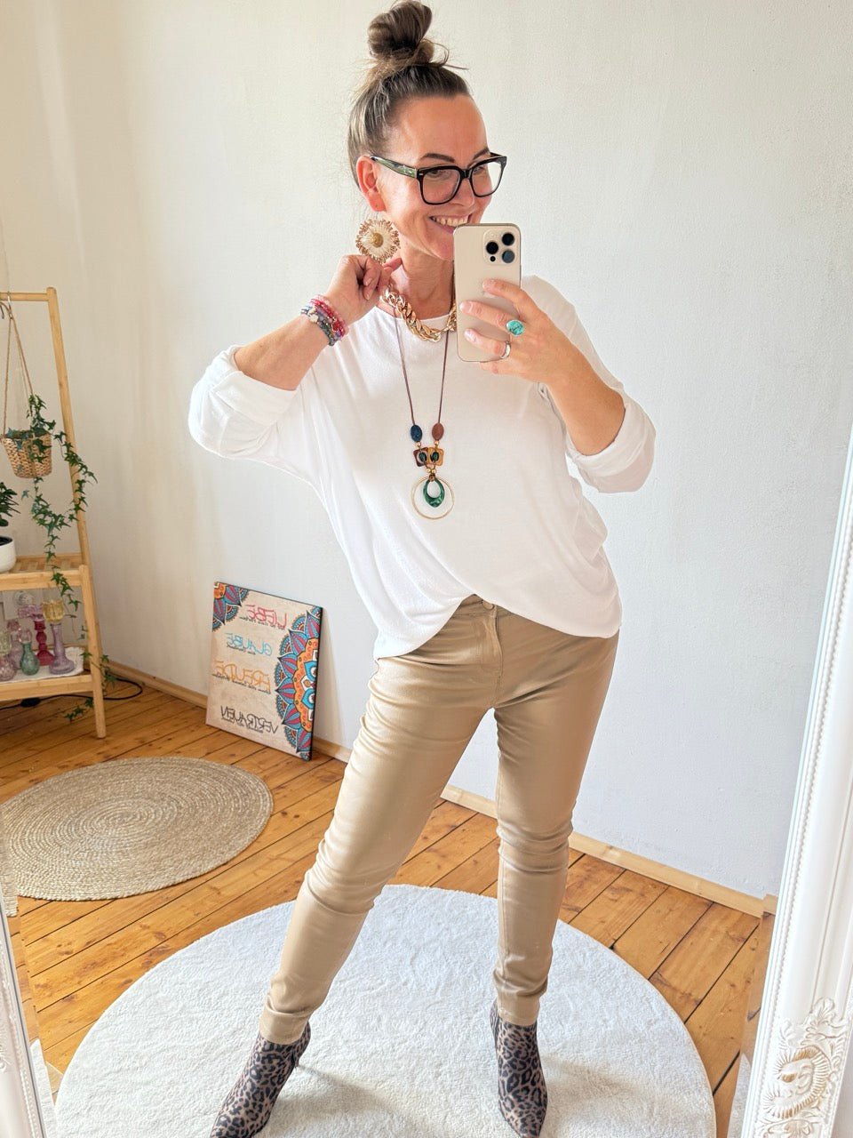 Pulli Bella Weiß mit Kette - FROLLEIN KÄTHE Shop