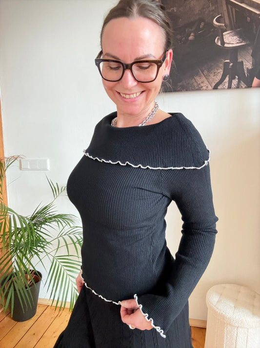 Pulli Carmen Schwarz - FROLLEIN KÄTHE Shop