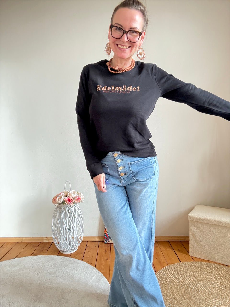 Pulli Edelmädel Logo Leo - FROLLEIN KÄTHE Shop