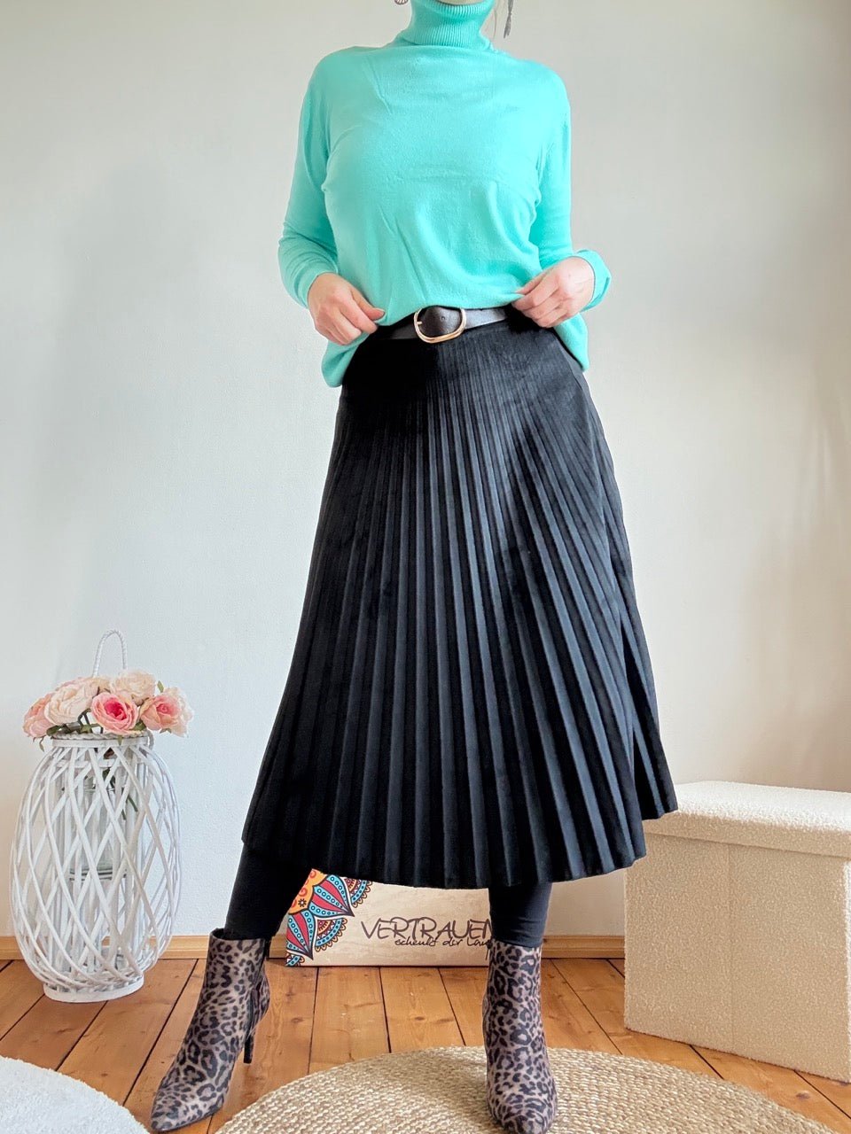 Rock Greta Schwarz mit Gürtel - FROLLEIN KÄTHE Shop