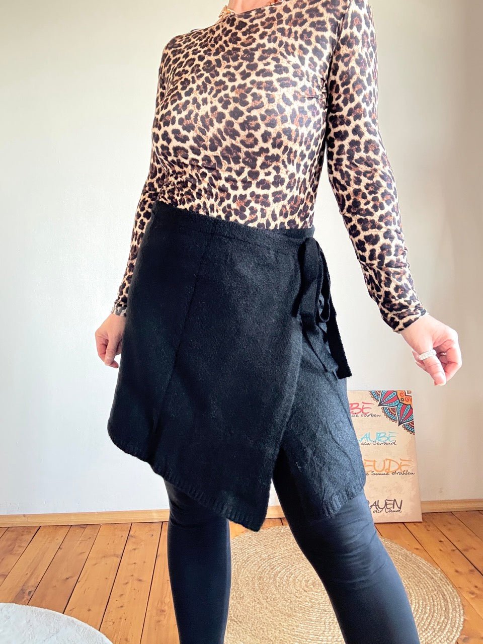 Rock zum wickeln Schwarz - FROLLEIN KÄTHE Shop