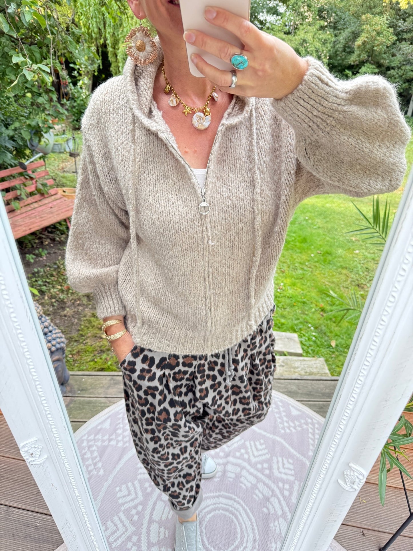 Strickjacke Fine Milchkaffee - FROLLEIN KÄTHE Shop