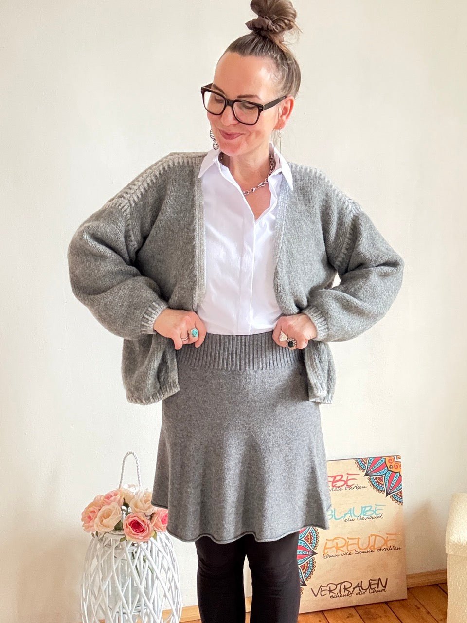 Strickjacke Strickmärchen Grau - FROLLEIN KÄTHE Shop