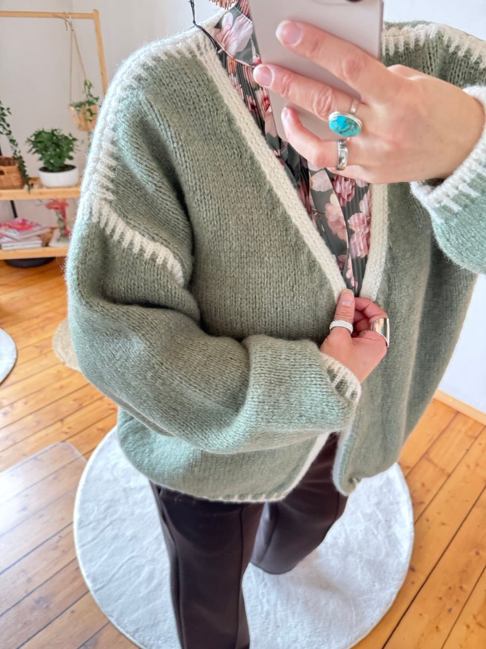 Strickjacke Strickmärchen Salbei - FROLLEIN KÄTHE Shop