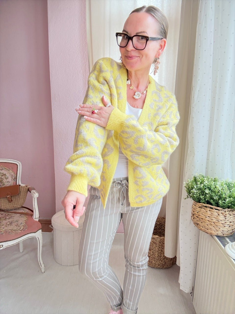 Strickjacke Yellow Leo - FROLLEIN KÄTHE Shop