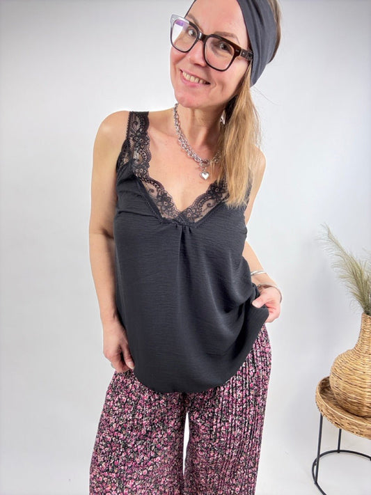Top Ava Schwarz - FROLLEIN KÄTHE Shop