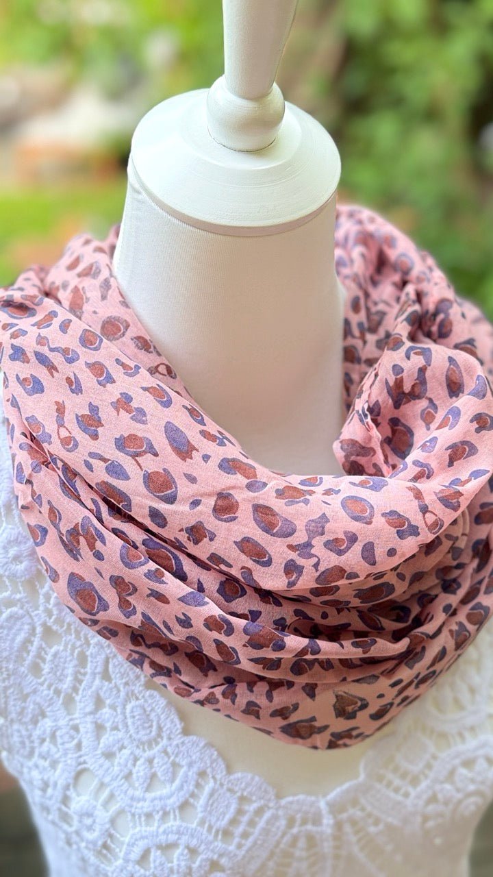 Tuch Loop Leo Fuchsia - FROLLEIN KÄTHE Shop
