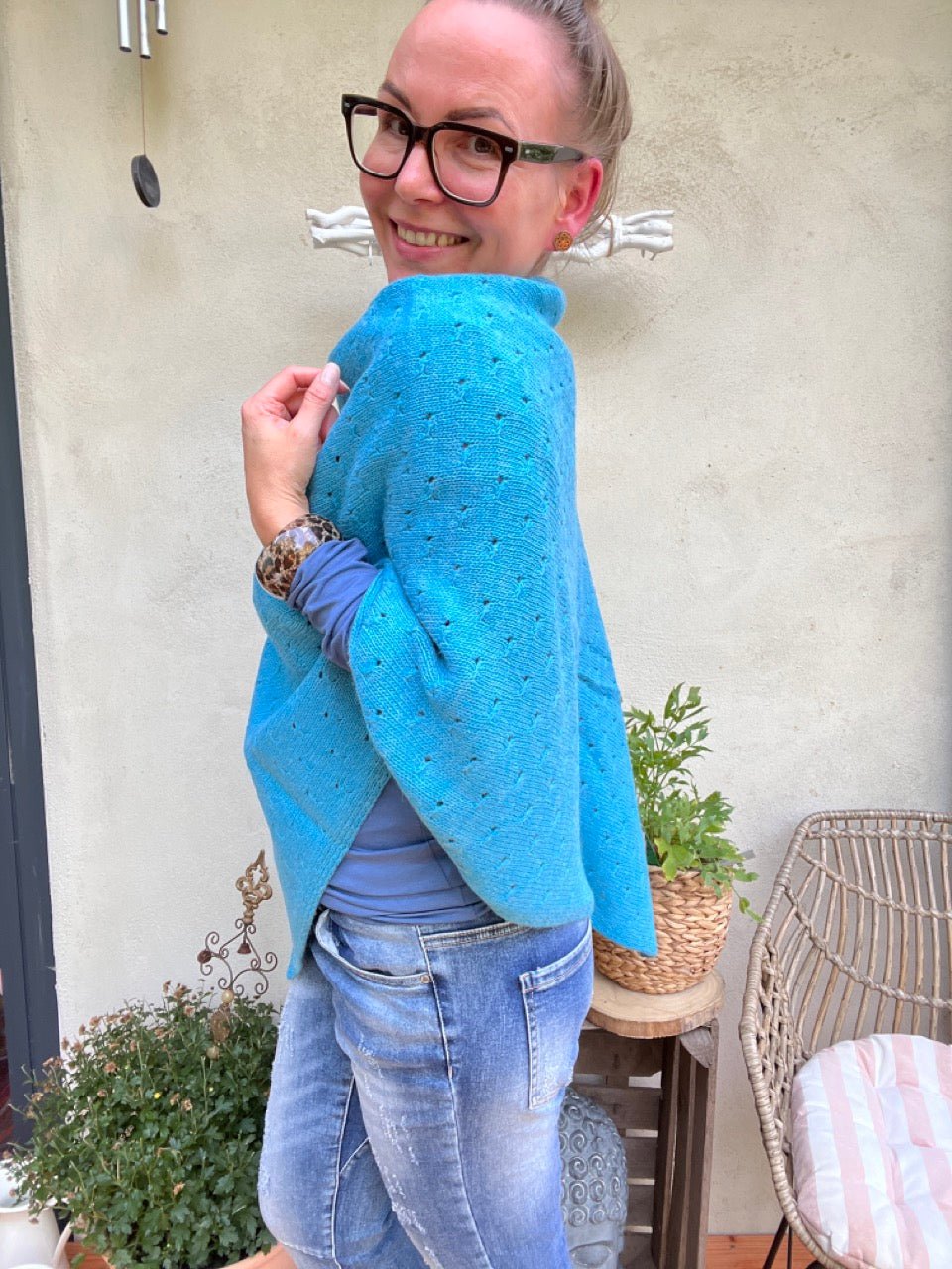 Woll Poncho Herzl verschiedene Farben - FROLLEIN KÄTHE Shop