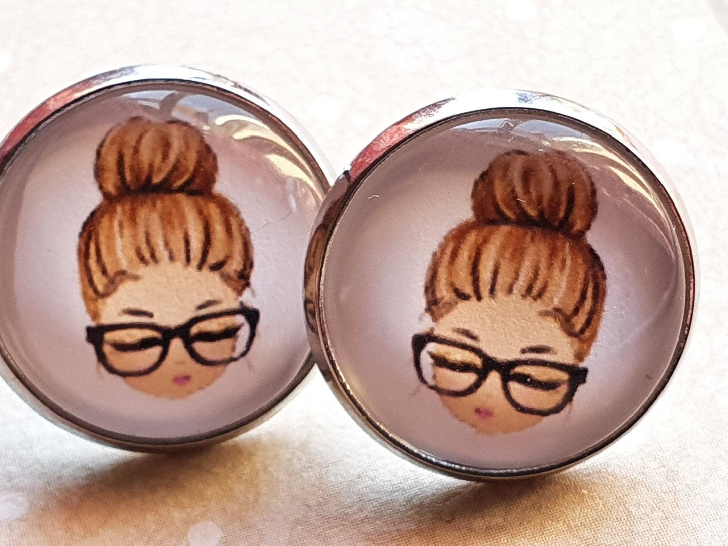 Kiki ♥ ,, Frollein Käthe " Ohrstecker - FROLLEIN KÄTHE Shop