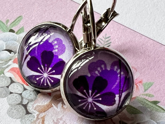 Kiki Ohrhänger Blümchen Lila - FROLLEIN KÄTHE Shop