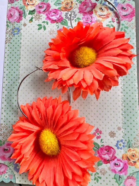 Ohrhänger Blütenzeit Creolen mit Blüte Orange - FROLLEIN KÄTHE Shop