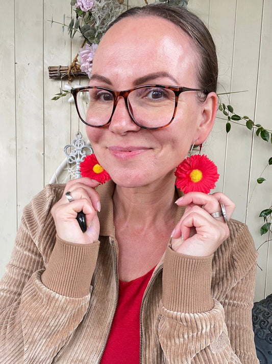 Ohrhänger Blütenzeit Creolen mit Blüte Rot - FROLLEIN KÄTHE Shop